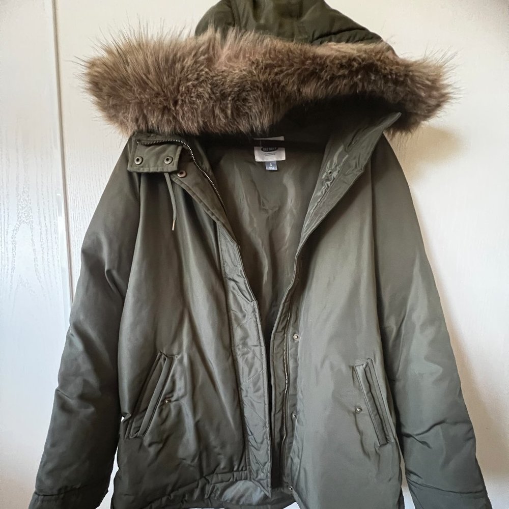 Green Winter Coat with Hood